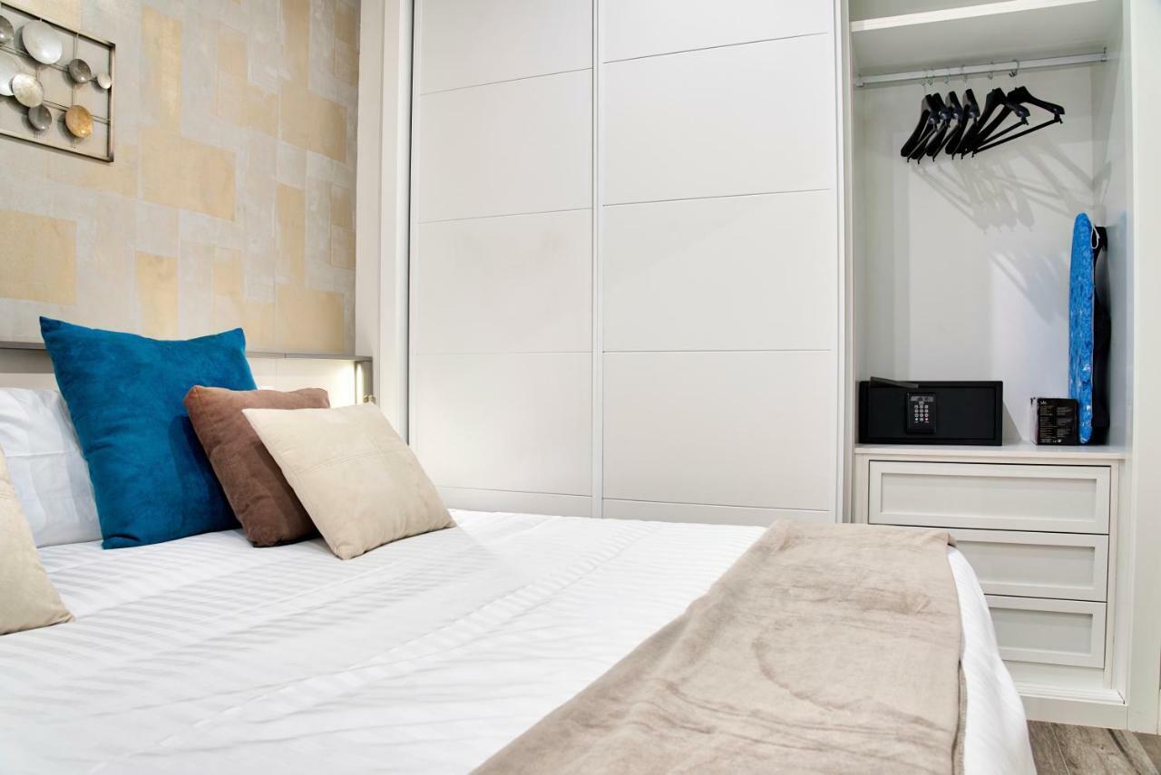 Apartamentos Cava Baja Madri Exterior foto