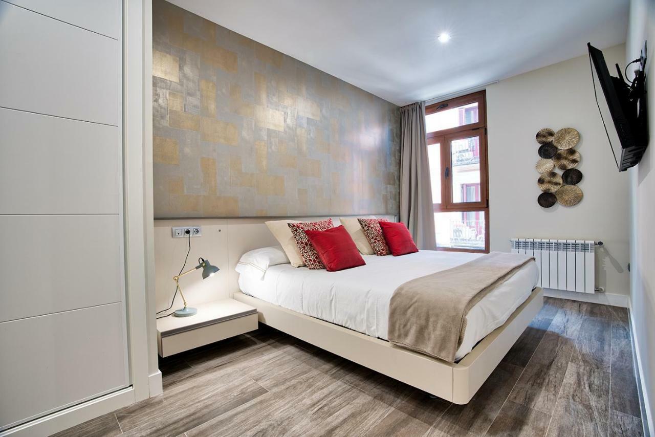 Apartamentos Cava Baja Madri Exterior foto
